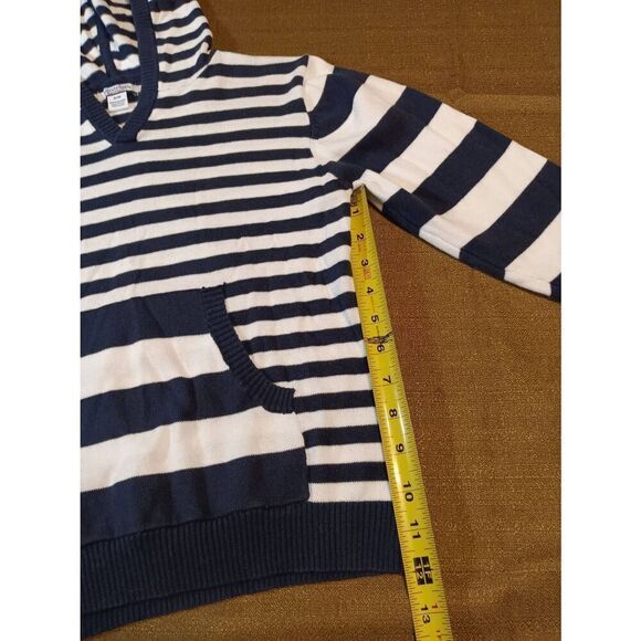 Kitestrings by Heartstrings Hoodie           Size: 8/10  (0750) - Picture 6 of 10